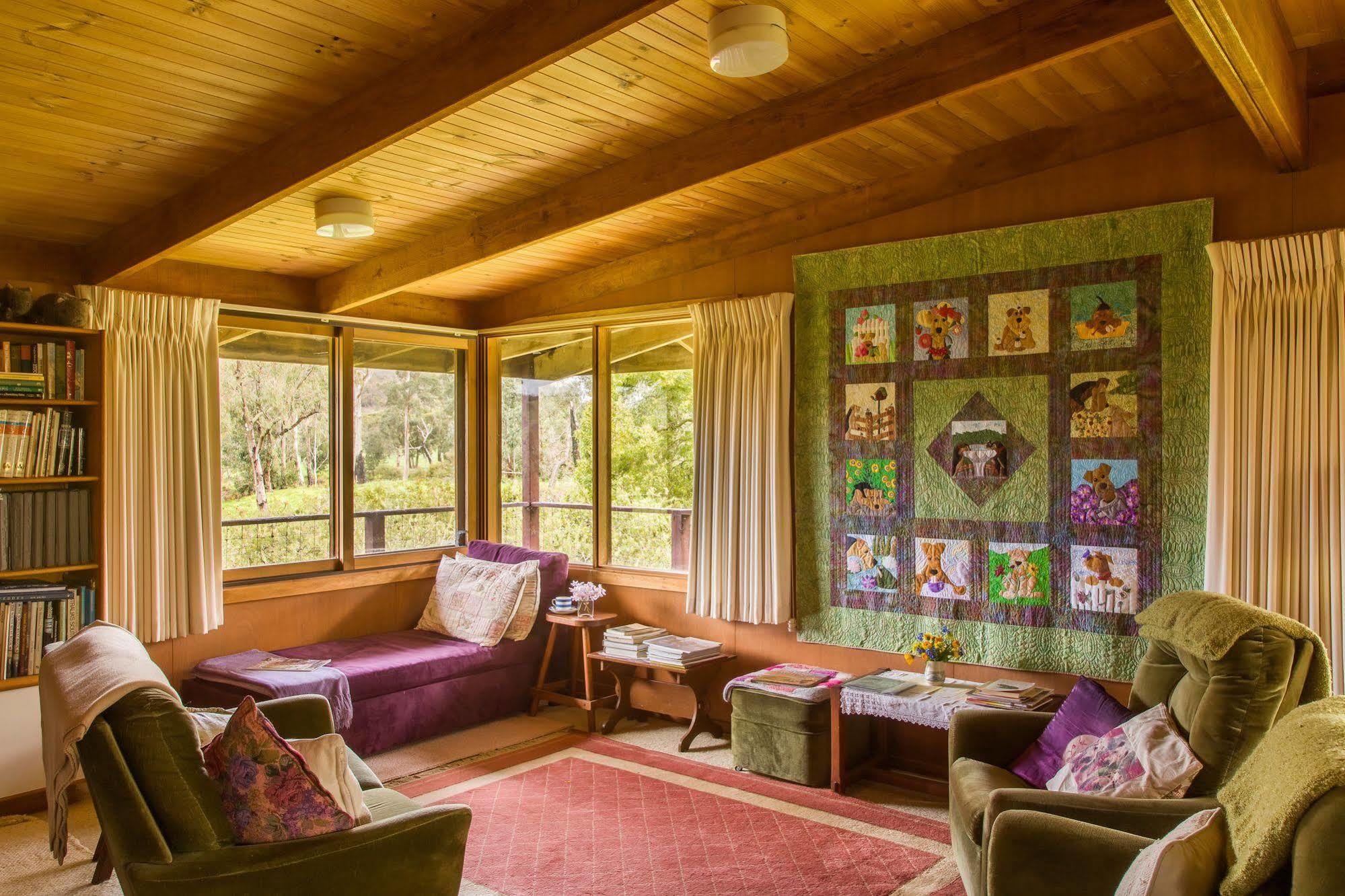 Вилла The Burrow At Wombat Bend Dixons Creek Экстерьер фото
